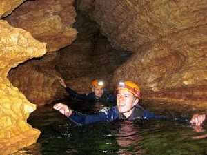 Espeleologia en cuenca con Jucar Aventura 12