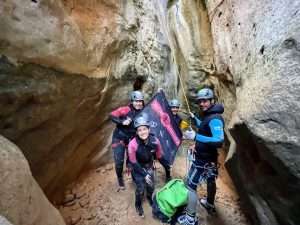 Equipo júcar aventura en el barranco de Portilla